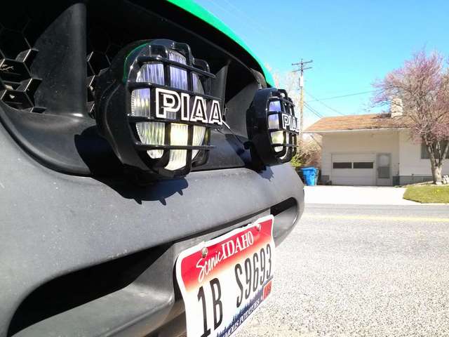 driving light mount