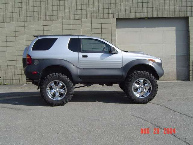 Wicked V-Cross Side Shot