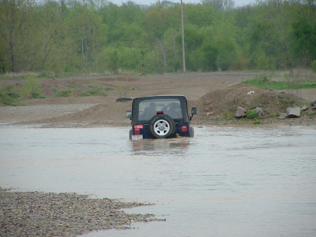 2004_0424badlands0030