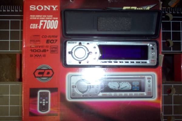 Sony_Xplod_CDX-F7000