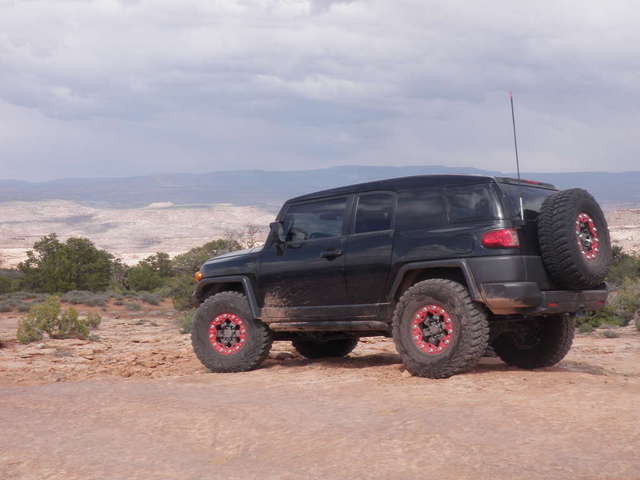 FJ1