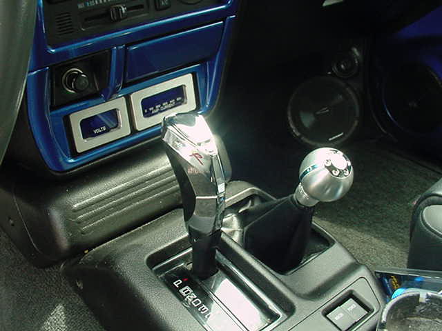 Shifter Knobs &amp; Guages