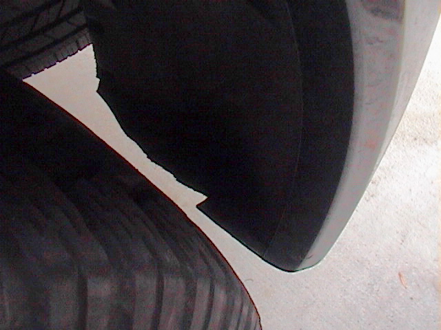 Rt Front Wheel Well Trimmed