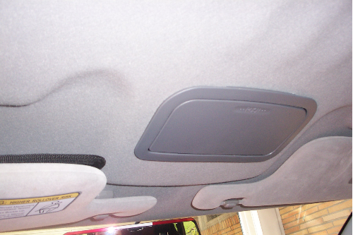 Hyundai sunglass holder installed in VX
