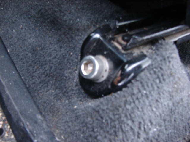S-S seat mount