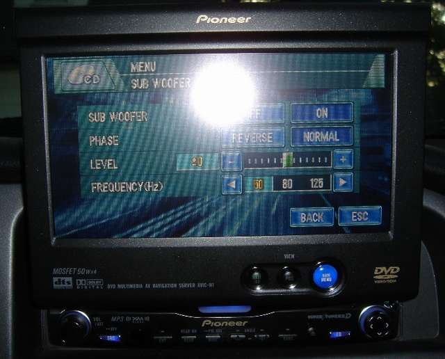 AVIC N-1 Bass EQ