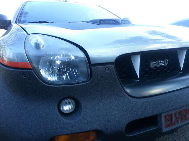 Line-X detailing on Vx