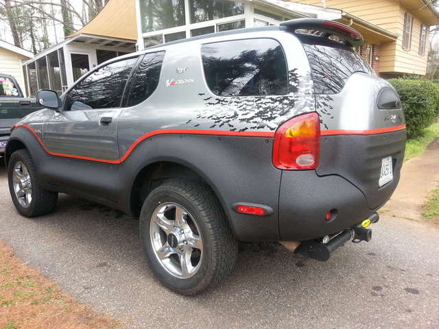 Line-X detailing on Vx