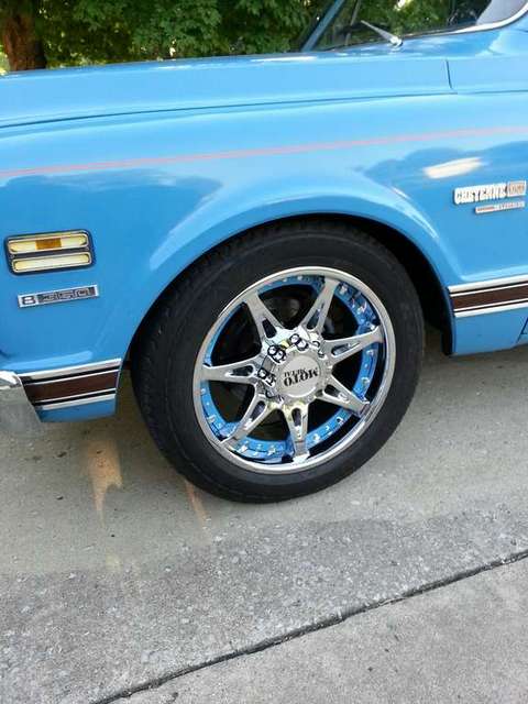 72 Chevy on 20's