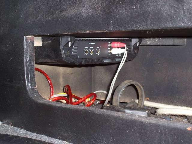 storage under for amp and tools