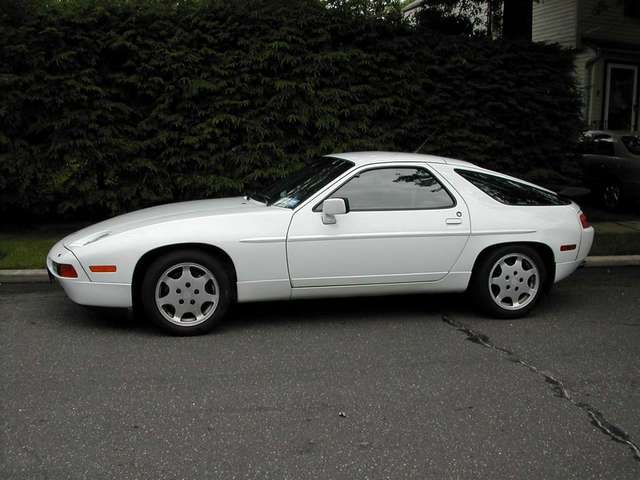 928GT1