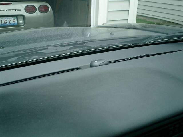 Sirius Antenna On Dash