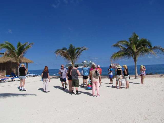 Cococay_Bahamas