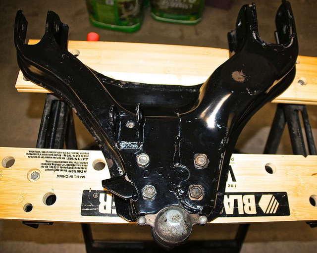Lower control arm - Driver side- from '97 Rodeo