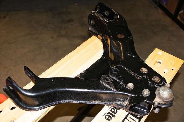 Lower control arm- Driver's side - from salvage