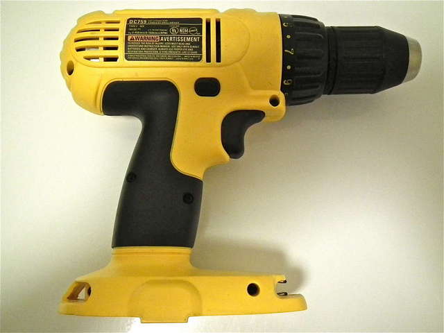 DeWalt DC759 18V drill for sale