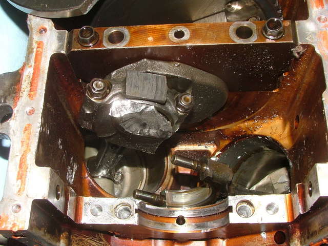 0179's engine removal and broken crank