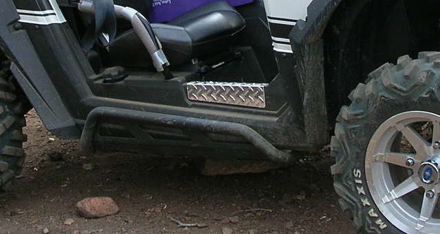 Diamond plate sill protector