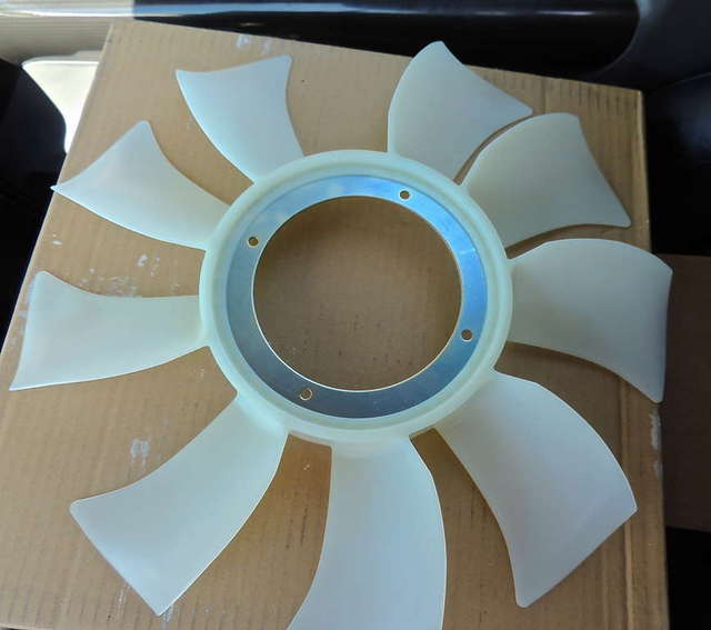 Old vs. new OEM fan blade