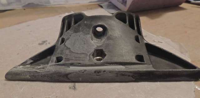 PC-7 to repair roof rack towers
