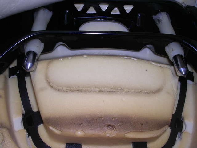 Headrest mounts