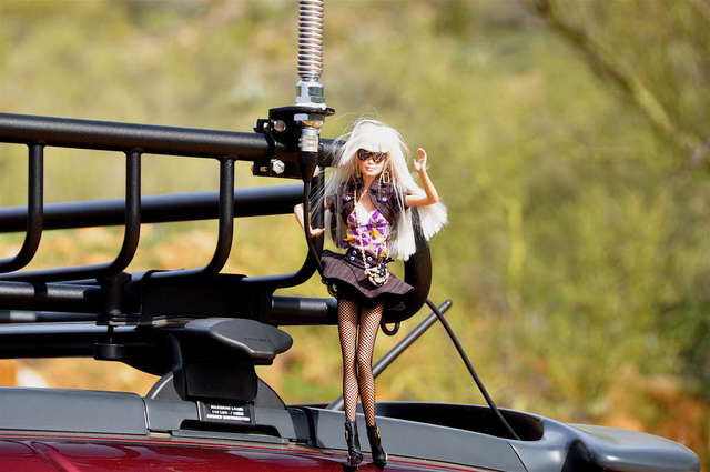Riding the roof basket from the rear