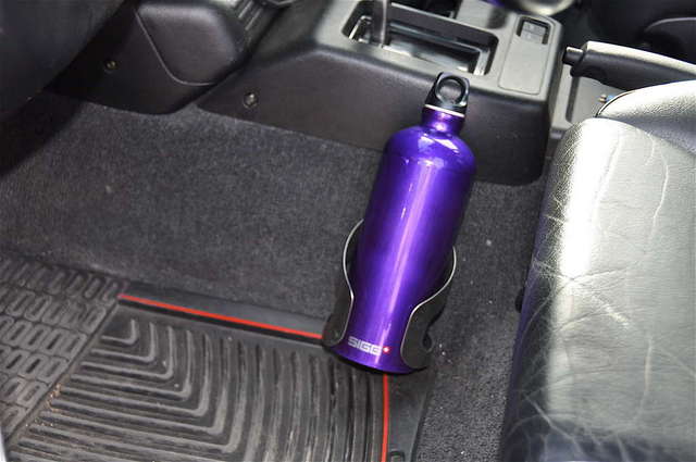 Ultimate cup holder    www.ultimatecupholders.com