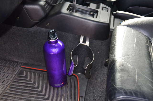 Ultimate cup holder    www.ultimatecupholders.com