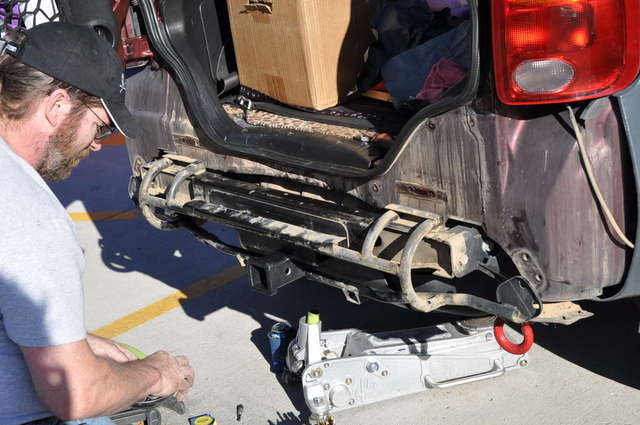 Installing Tone style hitch