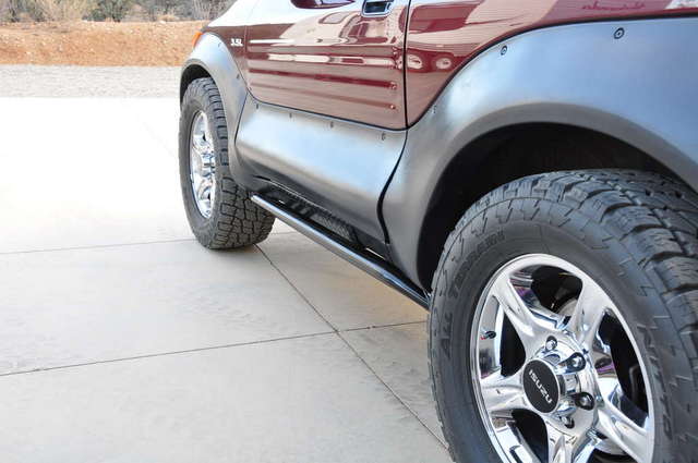 Diamond tread plate on sills