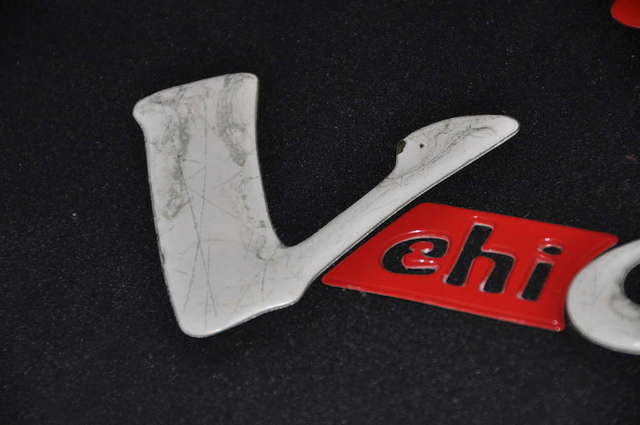 Used B-pillar badges