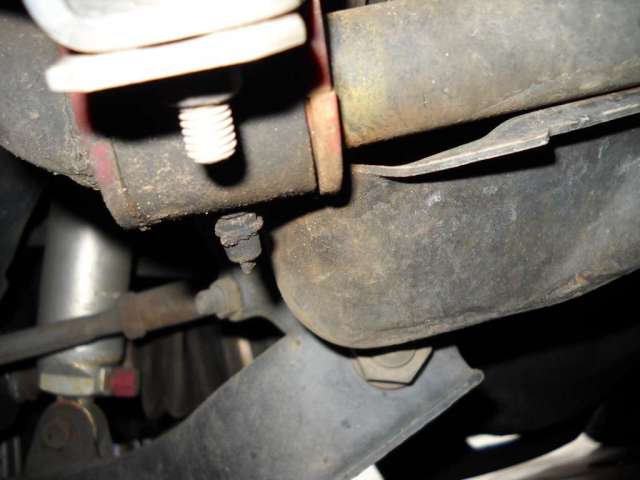 Front skid plate mount