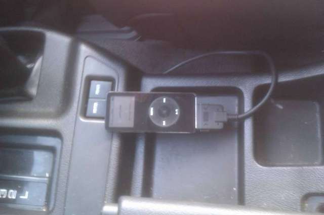 IPOD interface to Alpine CDA-9886