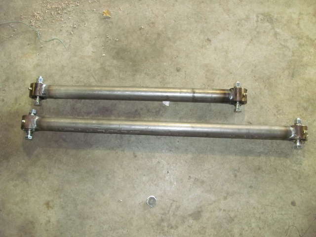 Links with rebuildable Johnny Joints