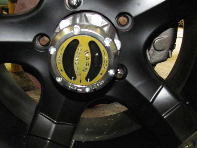 Warn locking hubs