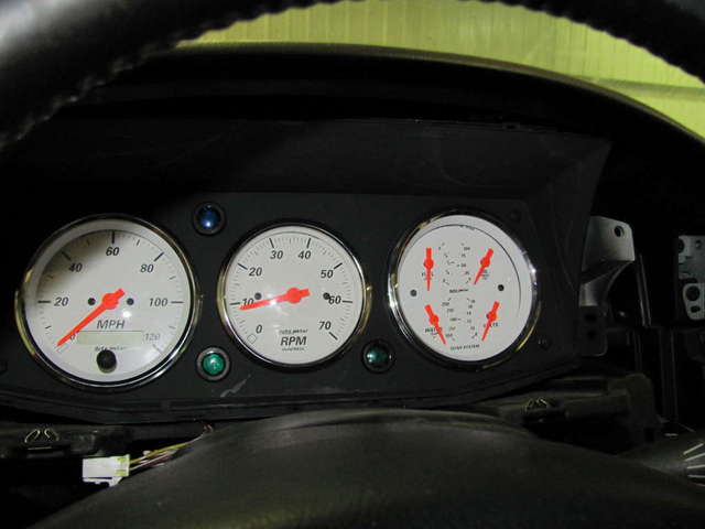 Got the gauges mounted