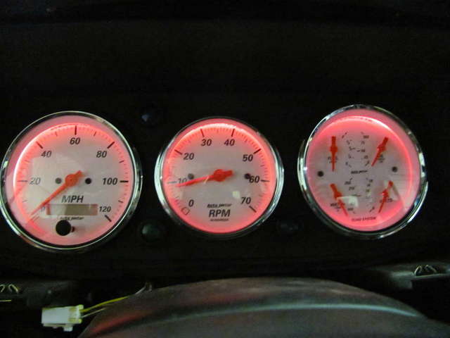 Red lighting on the gauges