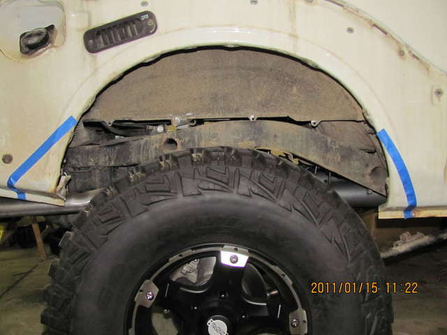 Marking out the rear fender cut lines