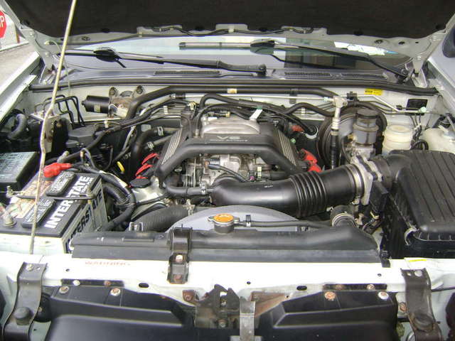 Isuzu_VehiCROSS_pictures_003