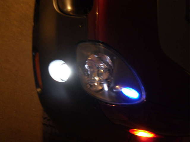 Superbright LED's in foglights, Blue LED's hornlights