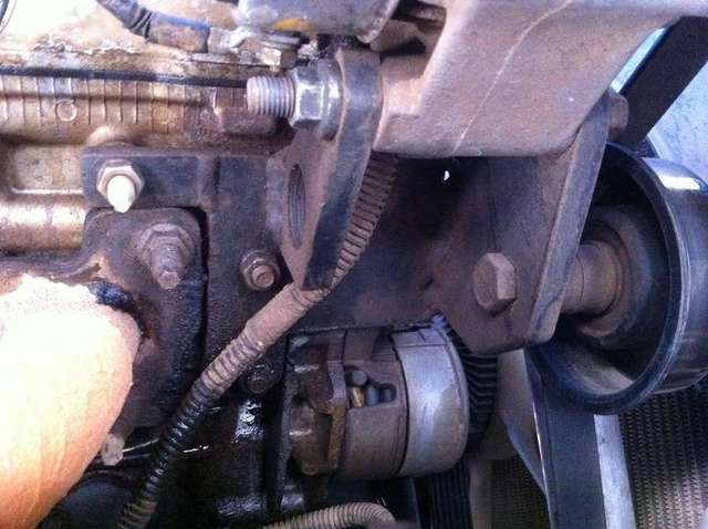 Hi-mount Alternator bracket