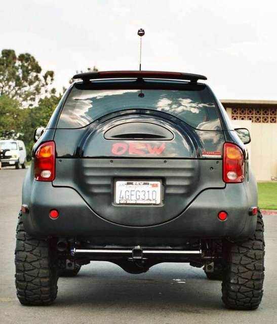 33 in  Nitto's from the back