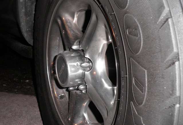 VX_Lug_Spikes