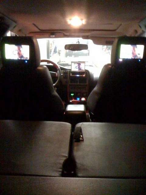 Headrest Monitors