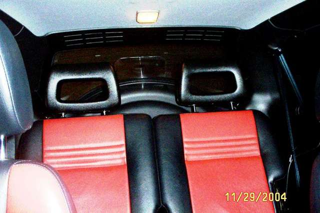 Rodeo headrests, dyed black