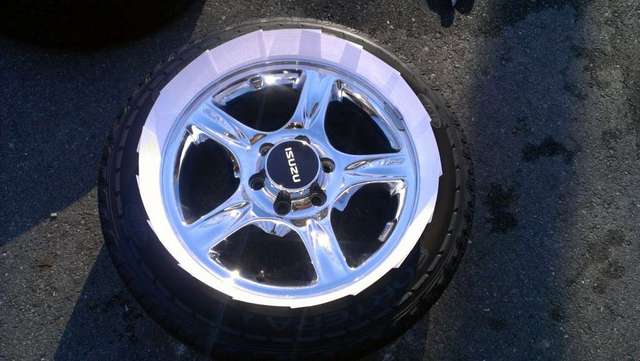 Rims prepped for plastidip