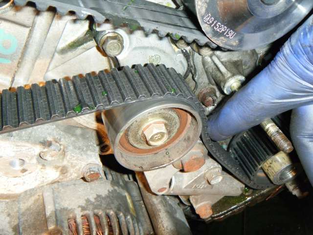 engine noise? no tension on T belt