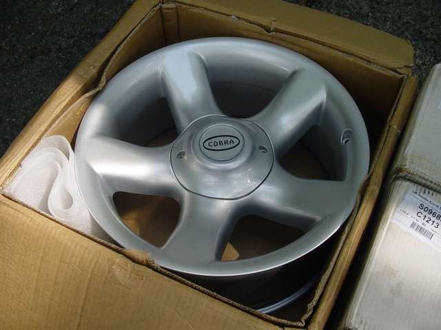 Cobra wheel